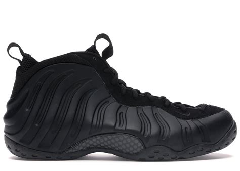 black foamposites men.